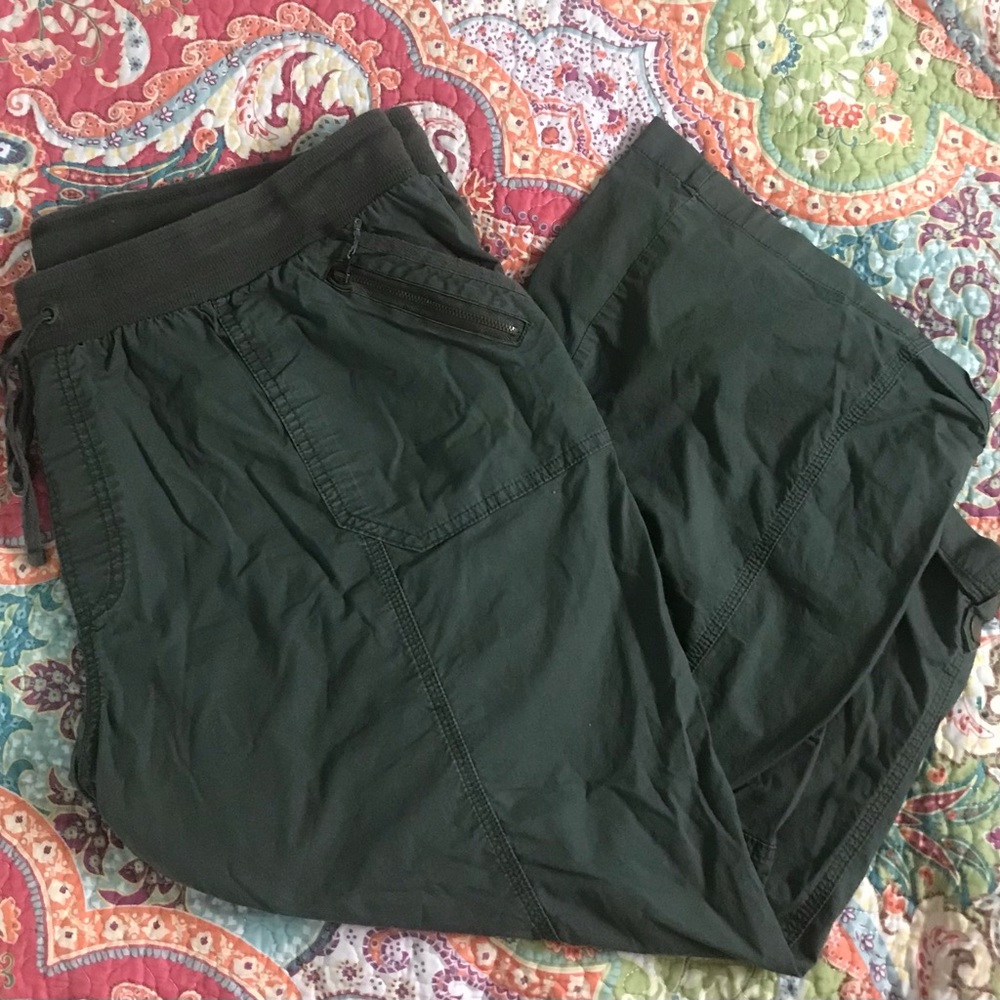 Cato Olive Green 22/24 Cargo Crop Pants